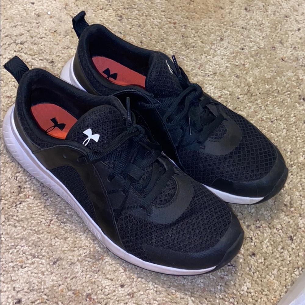 Under armour black shoes
